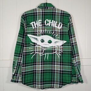 Cakeworthy Star Wars Mandalorian‎ Child Grogu Flannel Shirt Mens M Green Plaid